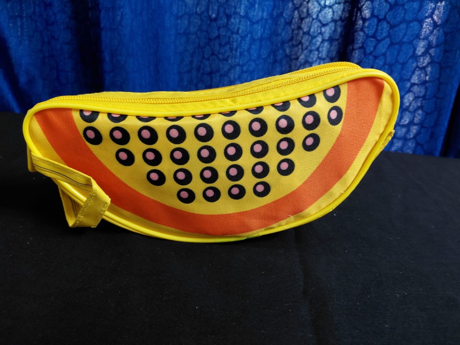 Papaya Shape pencil pouch
